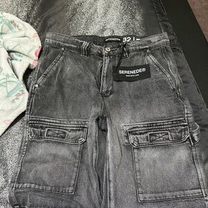 Serenede Men's Gray Relaxed Jeans